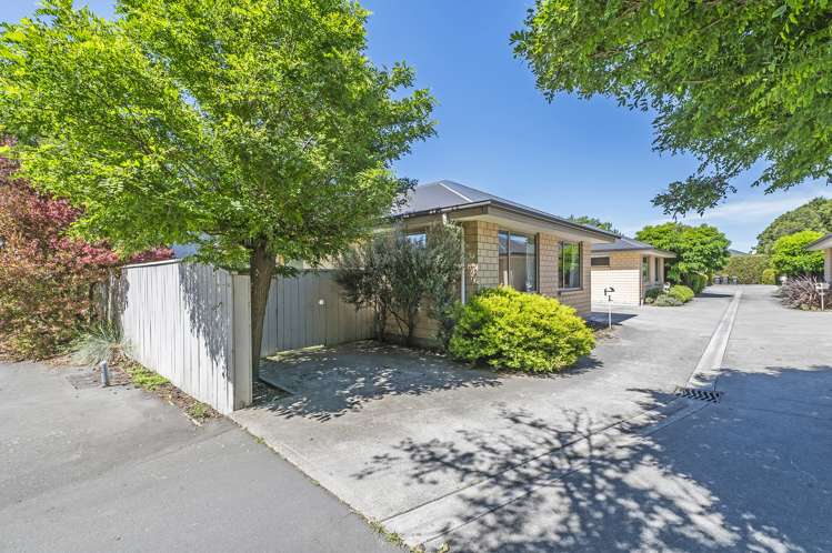 54 Thackeray Place Waltham_18