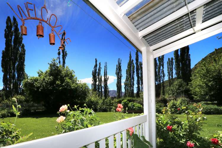 90 Whitechapel Road Arrow Junction_8