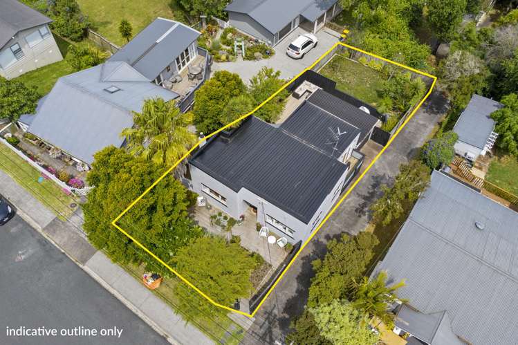 1/6 Cresta Avenue Beach Haven_12