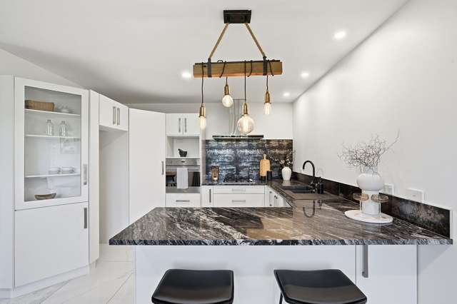 2/5a Opoia Road Hamilton East_4