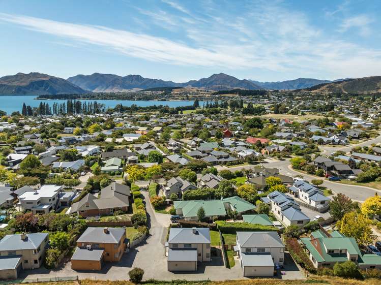 77 Meadowstone Drive Wanaka_25