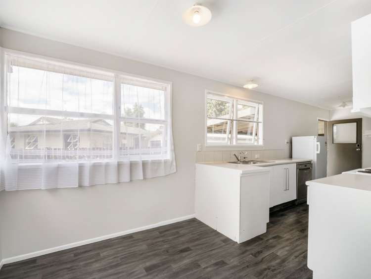 14 Beryl Place Pukehangi_7