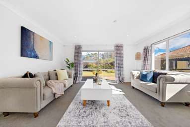 12 Lantern Court_2