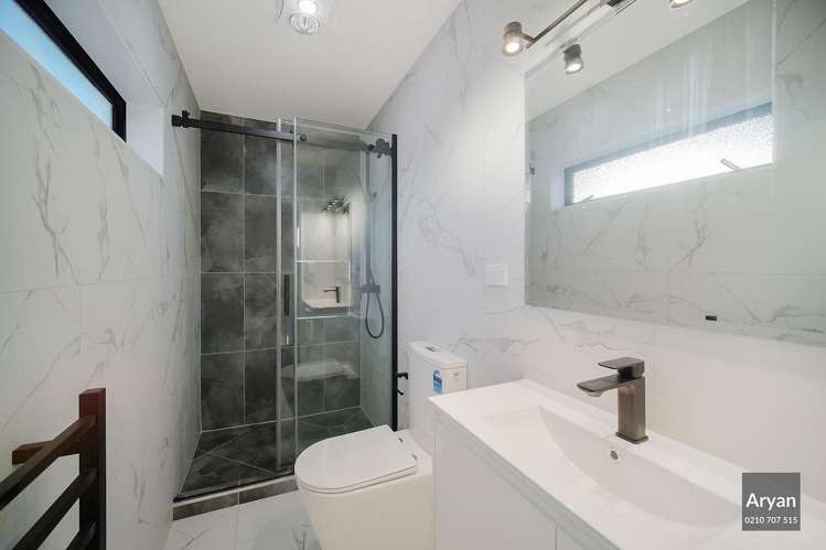 4B Alicante Avenue Hillpark_11