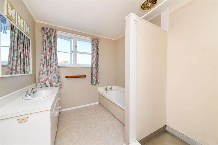 31 Follett Street Marton_13