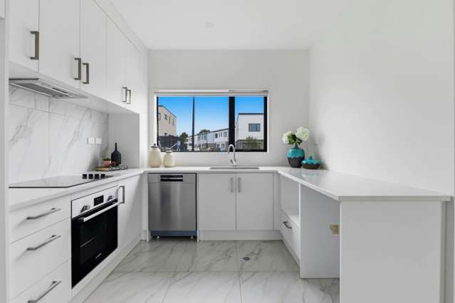 45B Crestview Rise Papakura_2