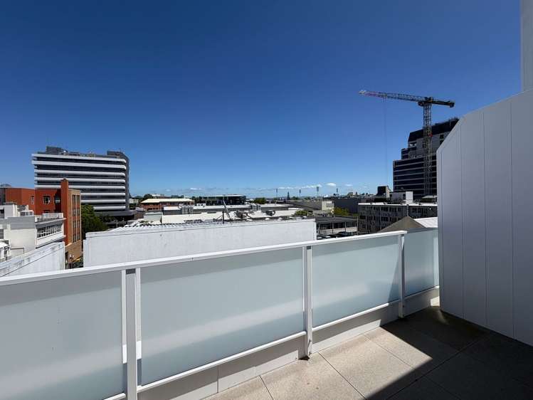 391 Victoria Street Hamilton Central_6