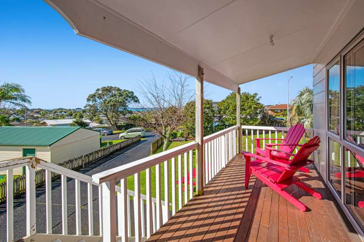 11 Fairway Avenue Red Beach_3