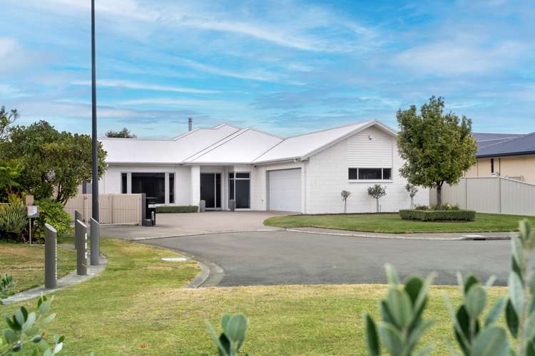 10 Donald Place Frimley_20