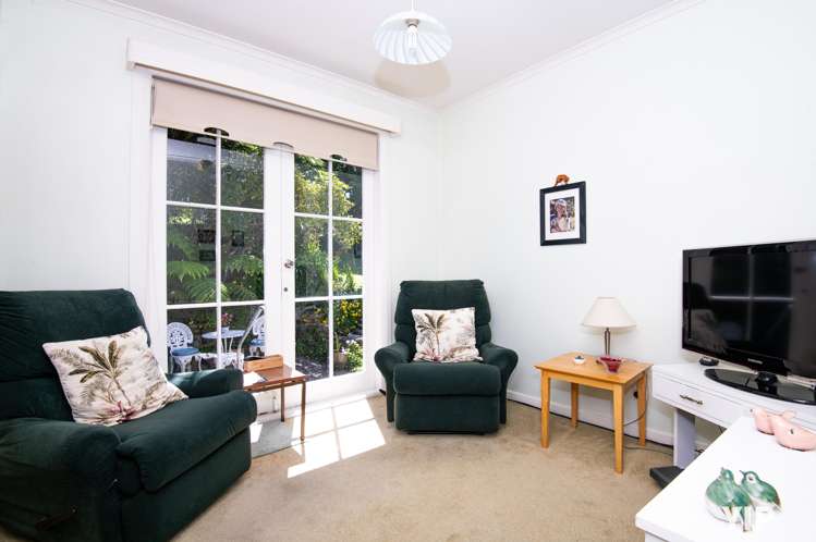 51 Tarawera Road Johnsonville_10