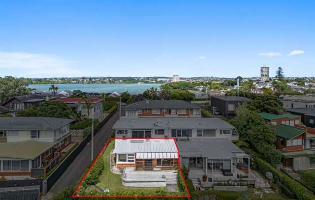 2/35 Kitchener Road Takapuna_2