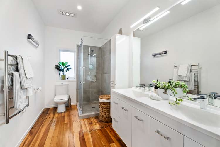 119 Crummer Road Grey Lynn_13