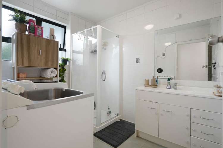 8 McLennan Road Mt Wellington_12