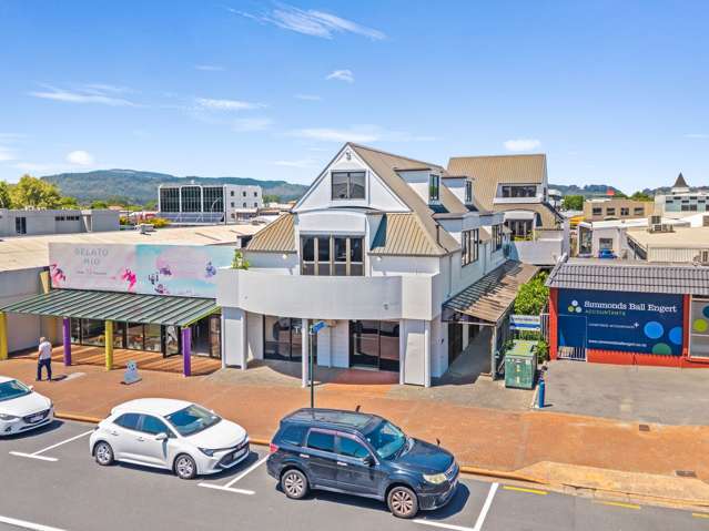 A Penthouse-Style Haven in the Heart of Rotorua