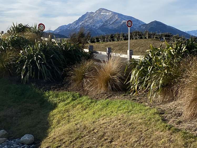 1 Outlet Road Wanaka_2