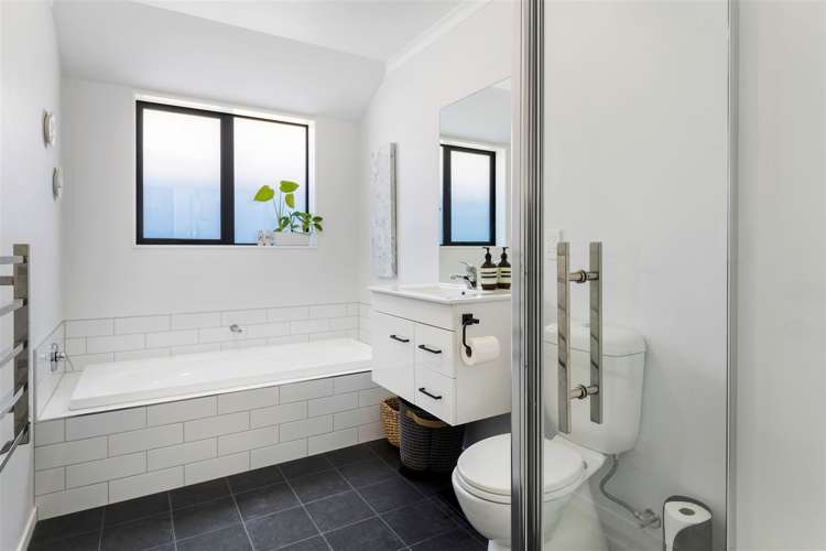 4 Henrietta Street Marshland_13