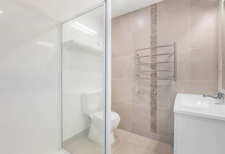 218/17 Link Crescent Stanmore Bay_1