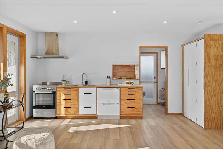 89b Rocking Horse Road Southshore_6