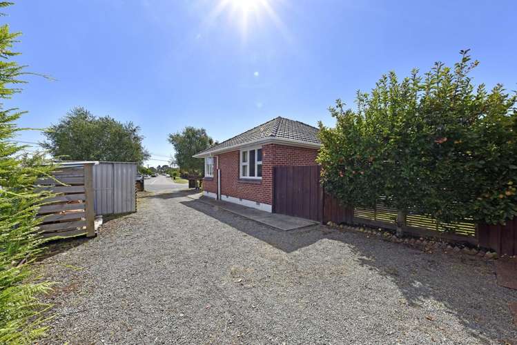 11 Newport Street Avondale_13