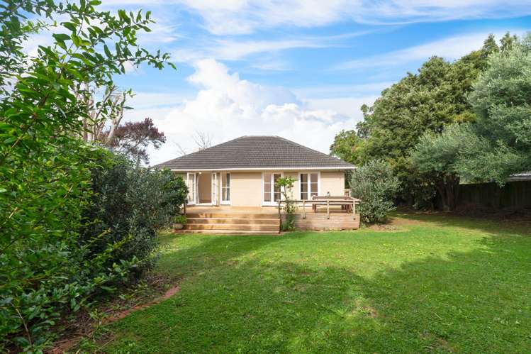 21 James Evans Drive Northcote_21