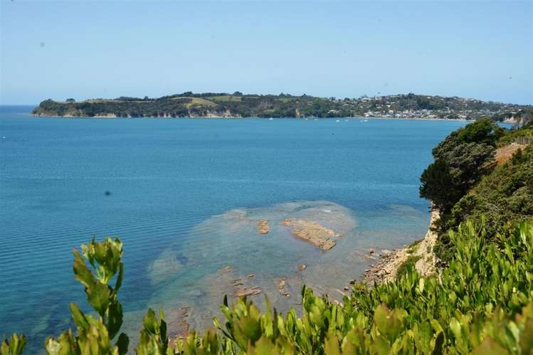 10 Waititiro Rise Stanmore Bay_19