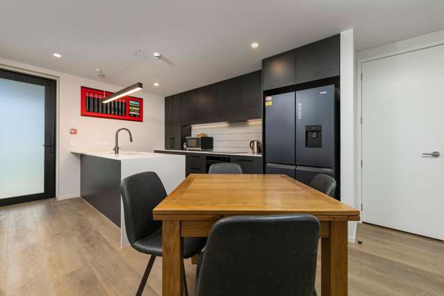 Apt 14, 7 Northlake Drive Wanaka_2
