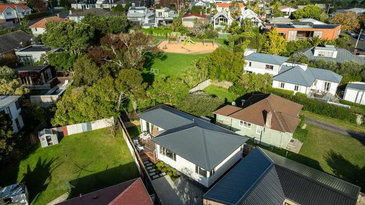 24 Tirotai Crescent Westmere_18