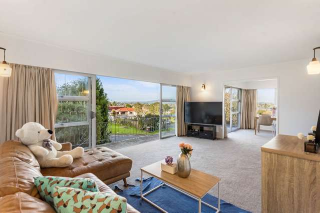 15 Girrahween Drive Totara Vale_2