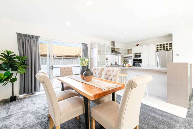 15 Stranraer Crescent Wattle Downs_6