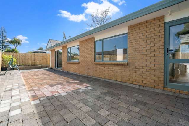 84a Glengarry Road Glen Eden_2