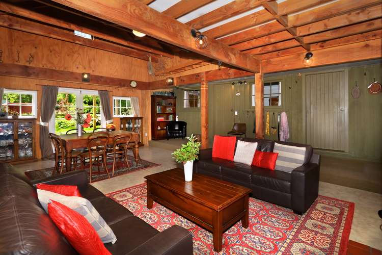 90 Whitechapel Road Arrow Junction_5