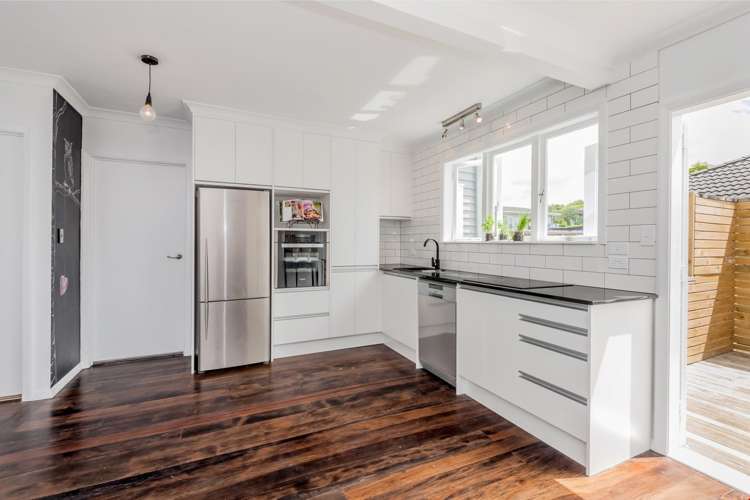 15 Blair Avenue Pukekohe_4