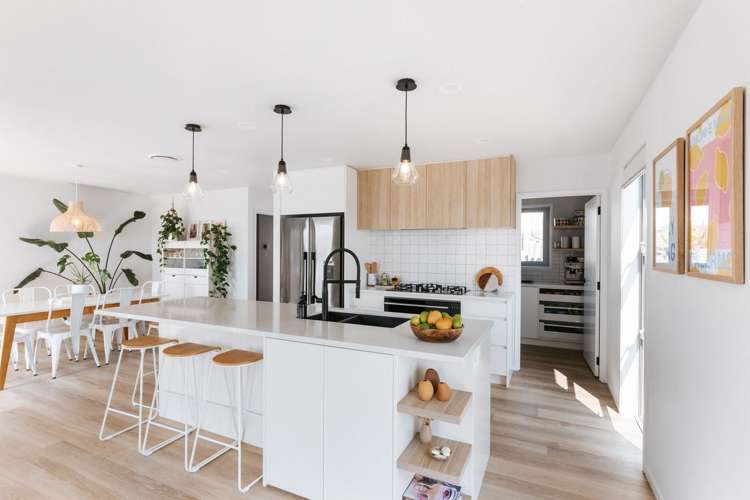 60 Pacific Parade Coastlands_3