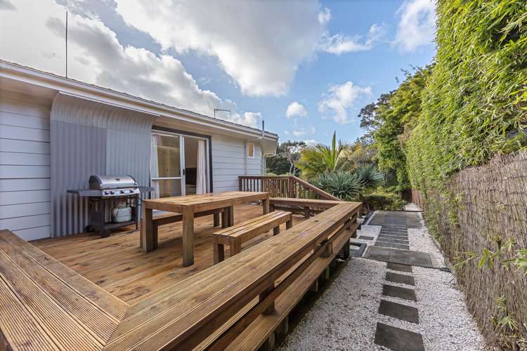 19 Castleton Street Birkdale_18