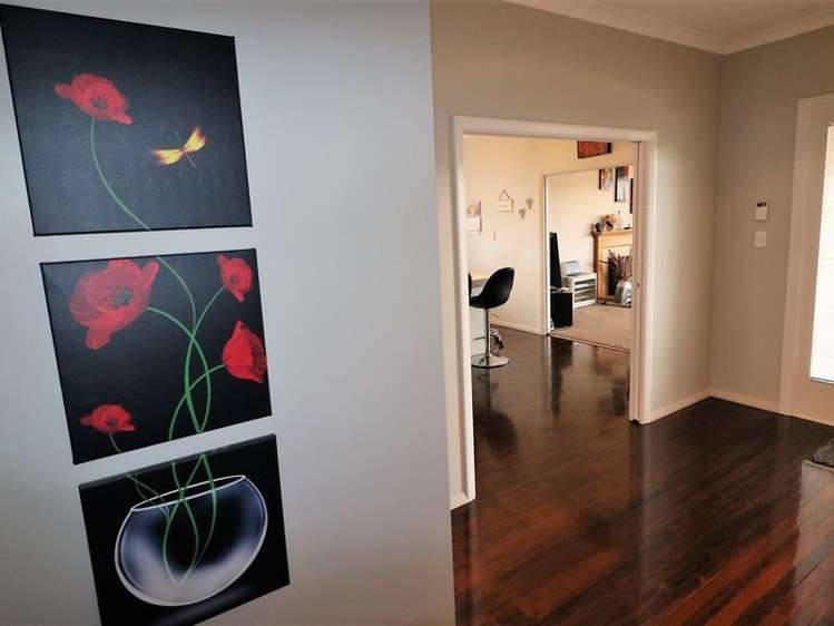 35 William Wong Place Carterton_19