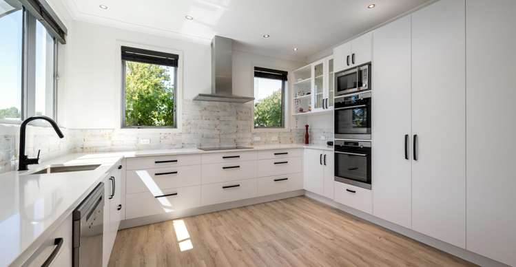 5 Roussel Place Springlands_1