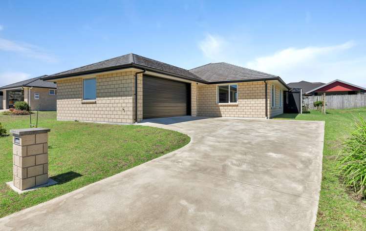 6 Ocean View Rise Ruakaka_14