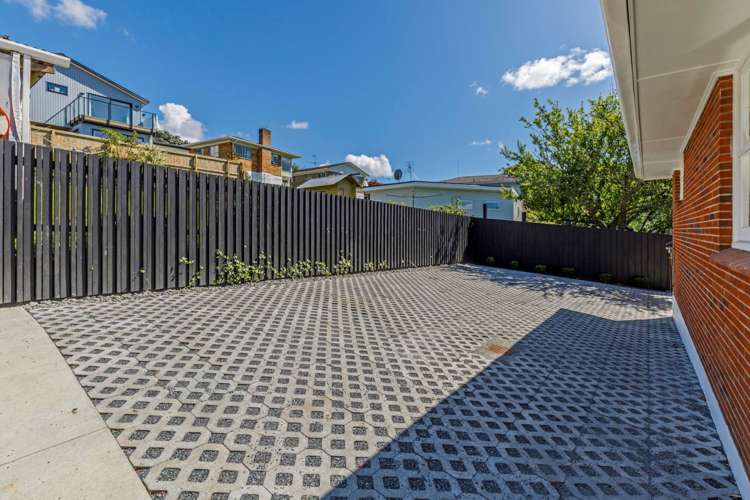 68 Monarch Avenue Hillcrest_31