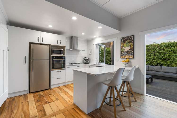 180a Rockfield Road Penrose_6