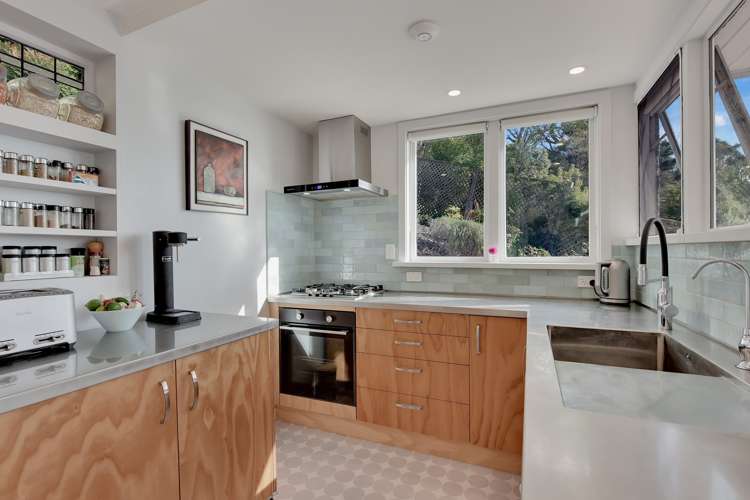 20 Airlie Street Glenduan_7