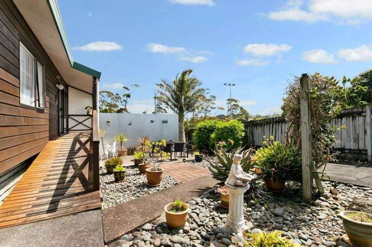 3/25 Captain Scott Road Glen Eden_0