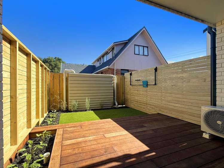  11/46 Taikata Road Te Atatū Peninsula_12
