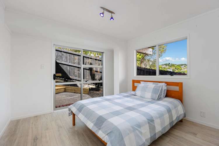 24 Squirrel Lane Browns Bay_9