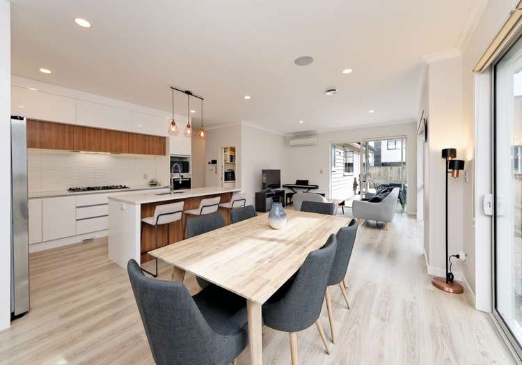 23 Hangar Lane Whenuapai_10