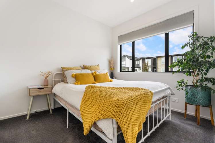 296 Jack Lachlan Drive Beachlands_24