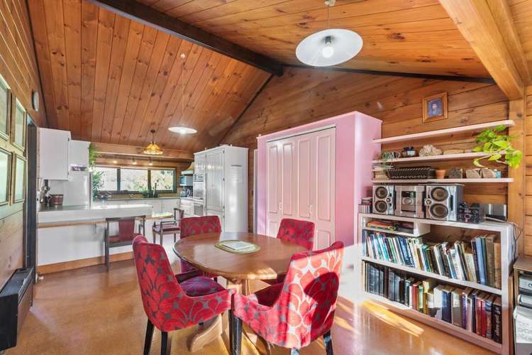 7 Spruce Place Totara Heights_15