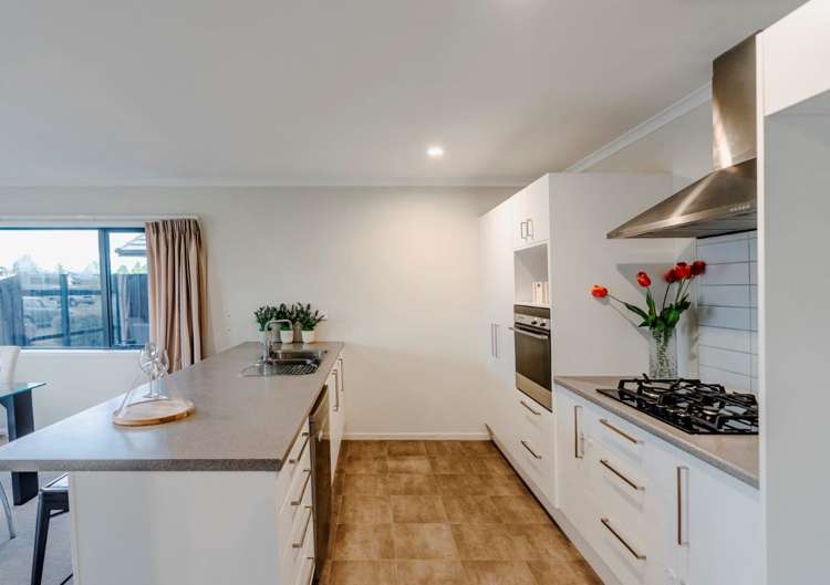 3 Lightbody Lane Wigram_5