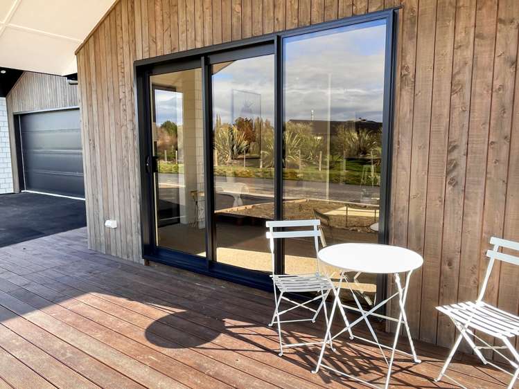 44 Constitution Avenue Milton_3