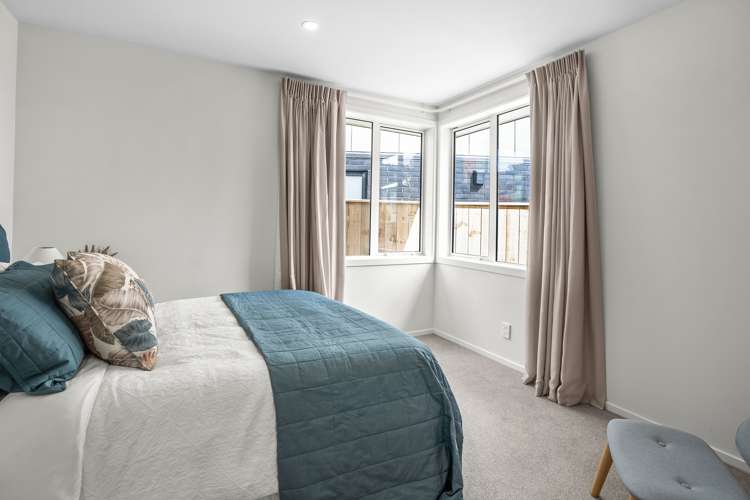 6 Johnston Grove Taita_6