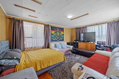 54 Cobham Crescent_1